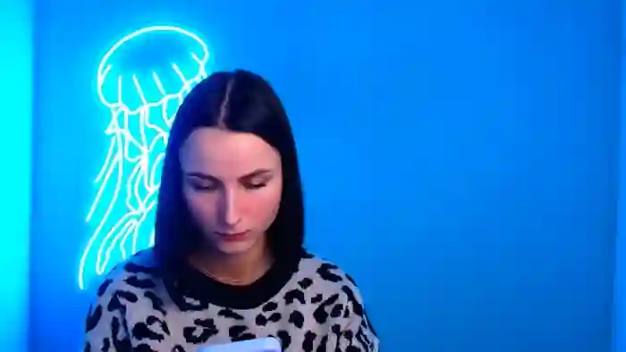 Scarlett_Wonder