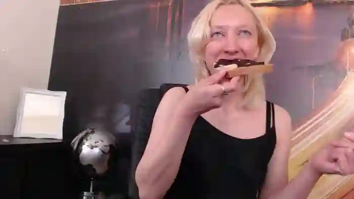 NatalieXBitton