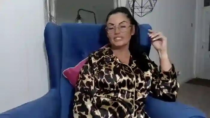 BellaVixen23