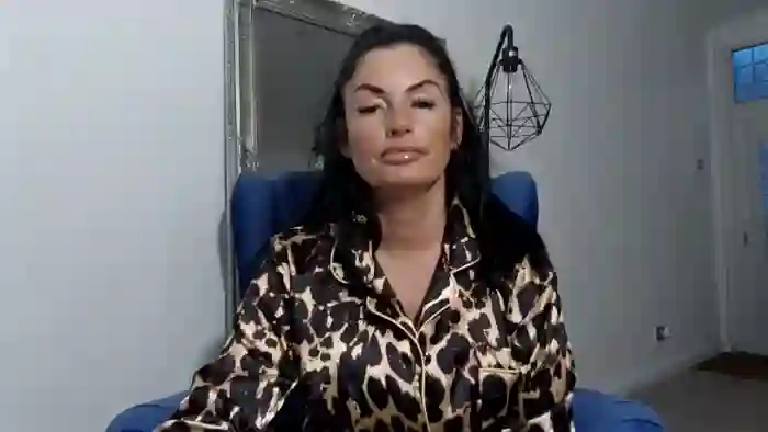 BellaVixen23