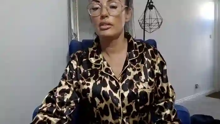 BellaVixen23