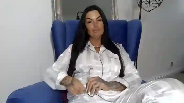BellaVixen23