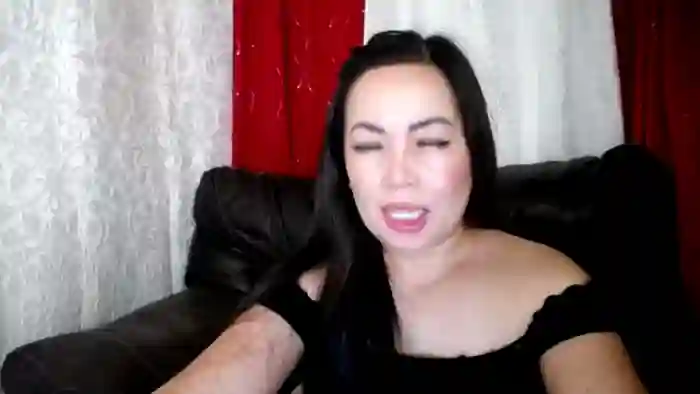 AsianBeautysndtheBeast