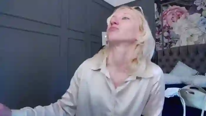 NatalieXBitton