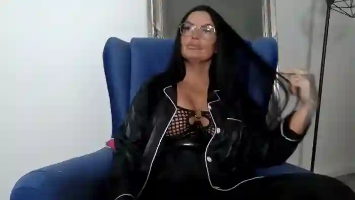 BellaVixen23