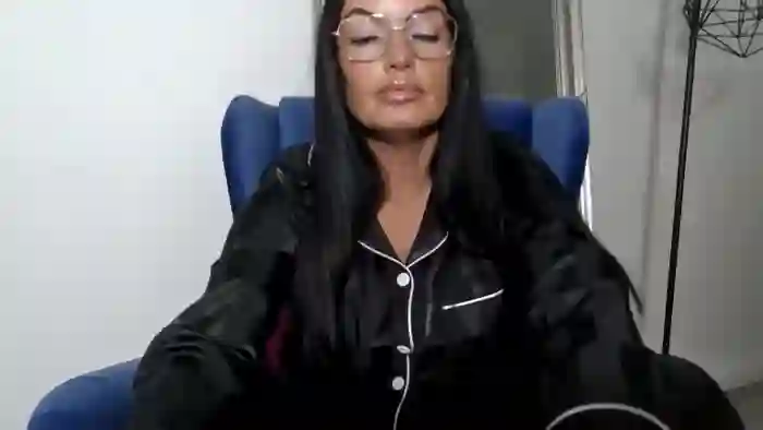 BellaVixen23