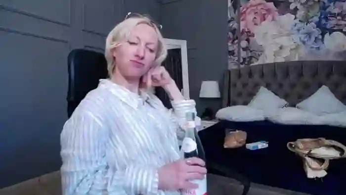 NatalieXBitton