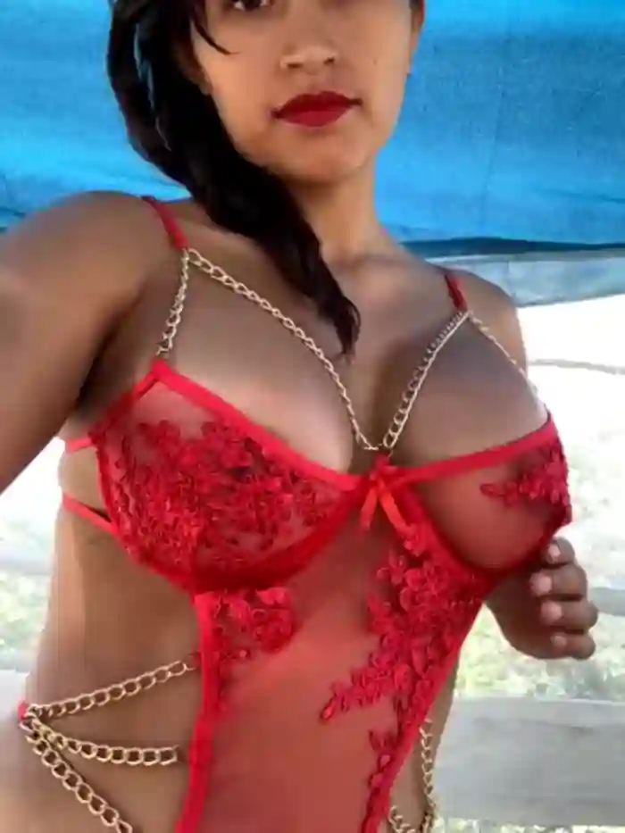 swinger_naomi23
