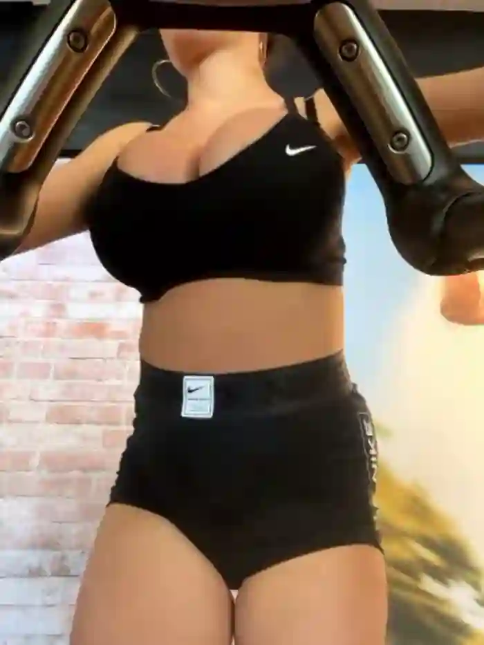 f3ckdolllucy