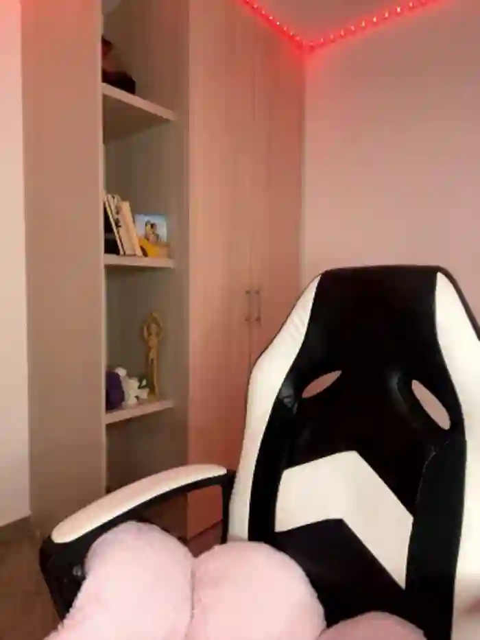Ale_Lewis
