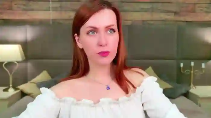 MaayaBelle