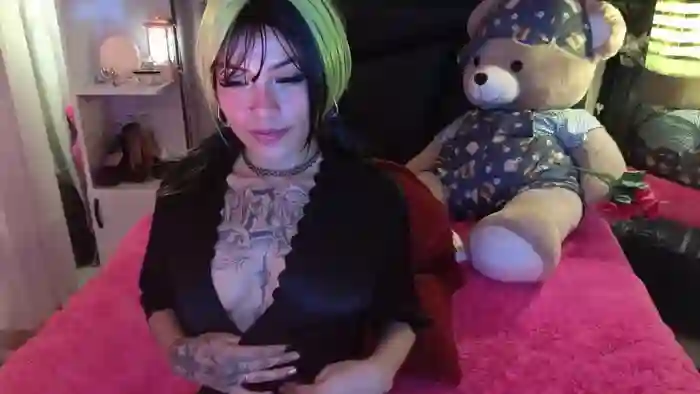 Scarlett_collins02