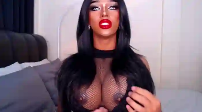 DominantLatina