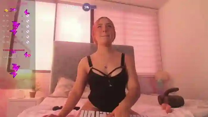 Zoe_kener