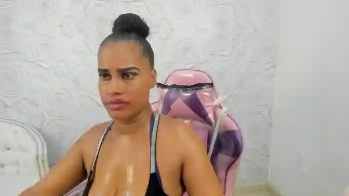 pamela_guzmaan