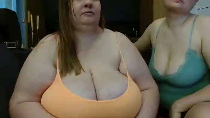 4NaturalBigTits