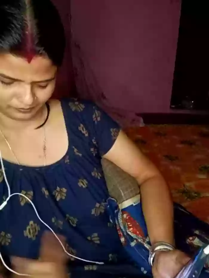 Hot_Pakhi
