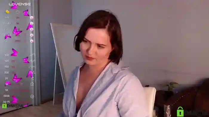 M1ssShyMira