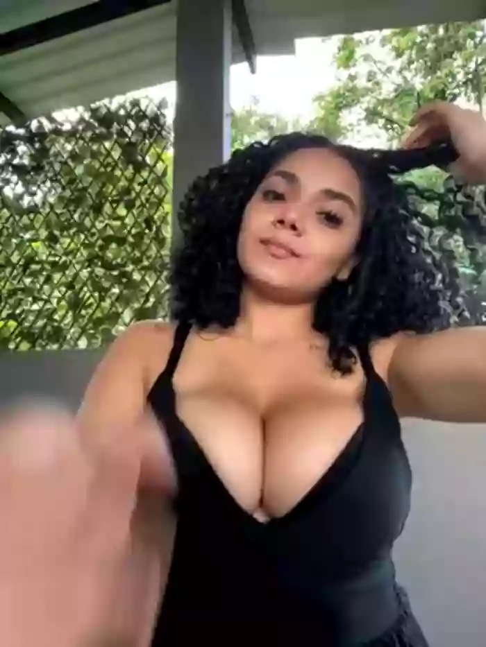 Curlyier