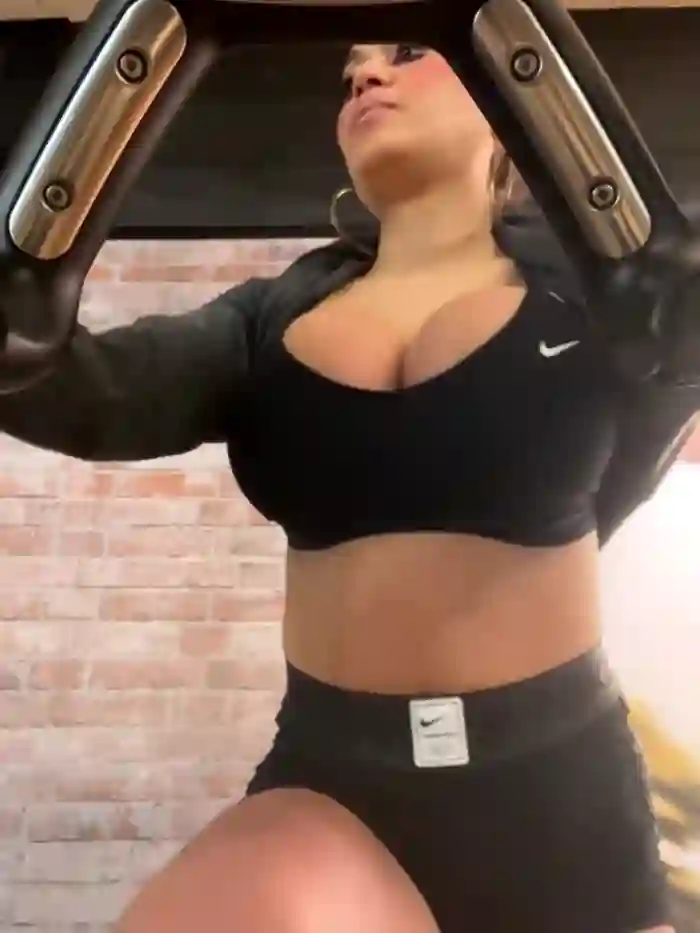 f3ckdolllucy