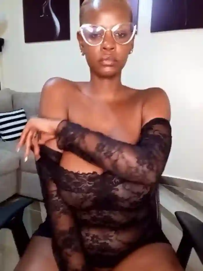 Sexy_panda69