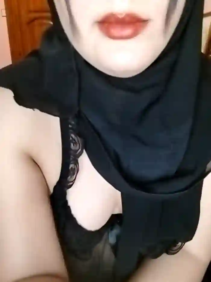 Rawya-34