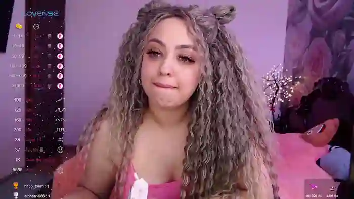 _Just_a_queen_3