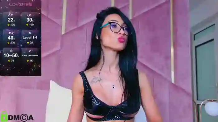 NikkiStarX