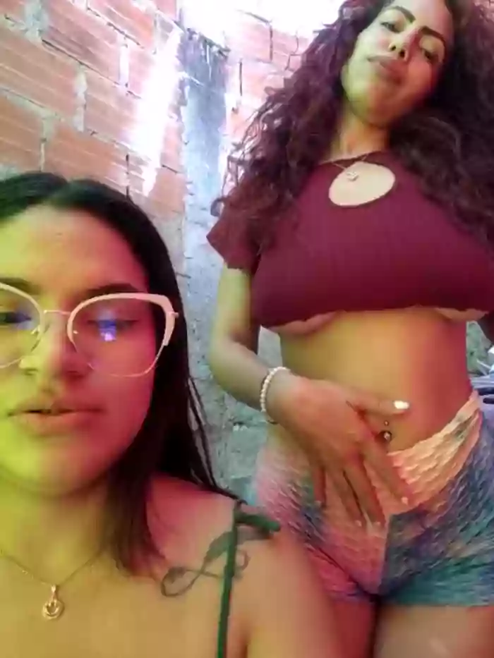 SexyFriends_