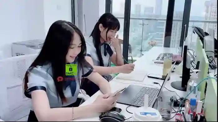 -Colleagues-