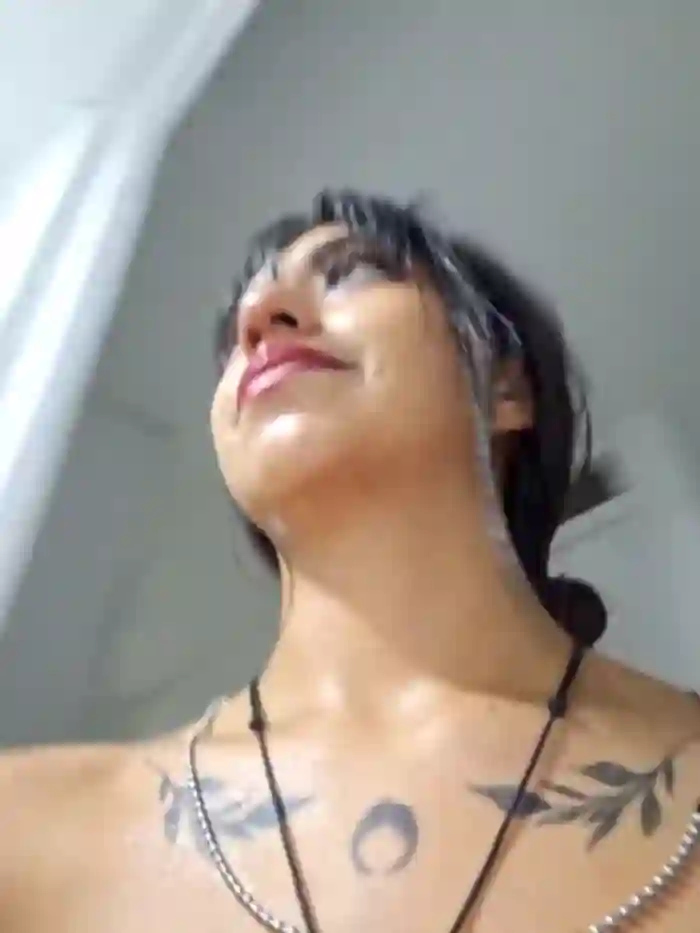 Hot_sophie_