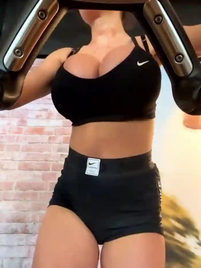 f3ckdolllucy
