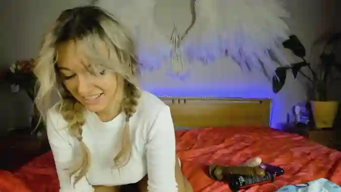foxy_blond