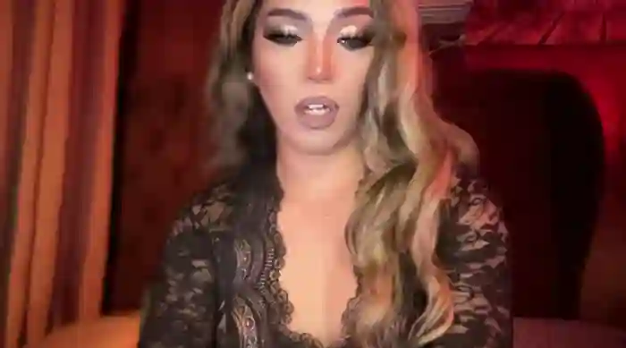 Lo_la_69