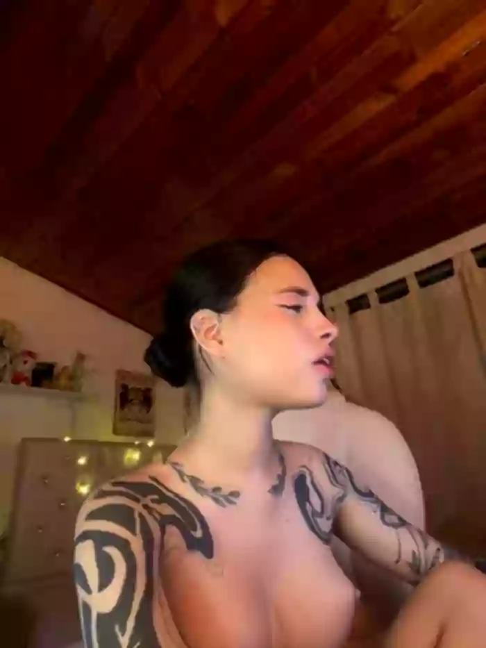 alessia_iris19