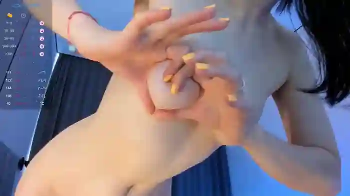 Naomi_52