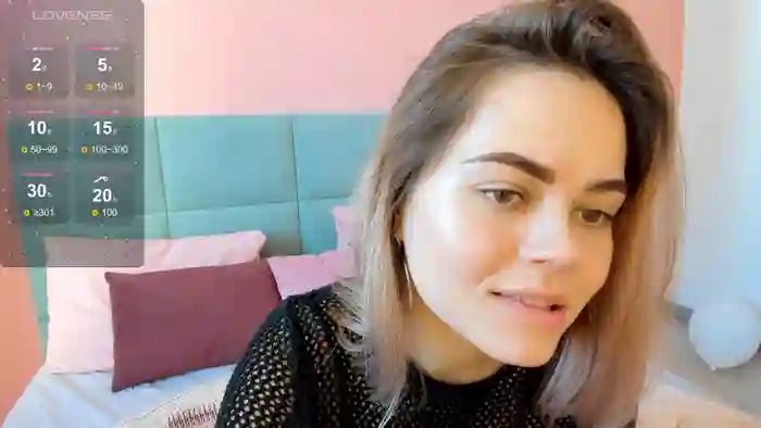 Kelly_Cuutie