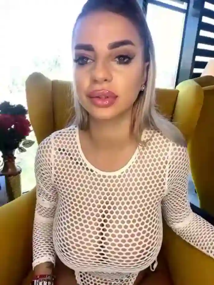 CassieJollie