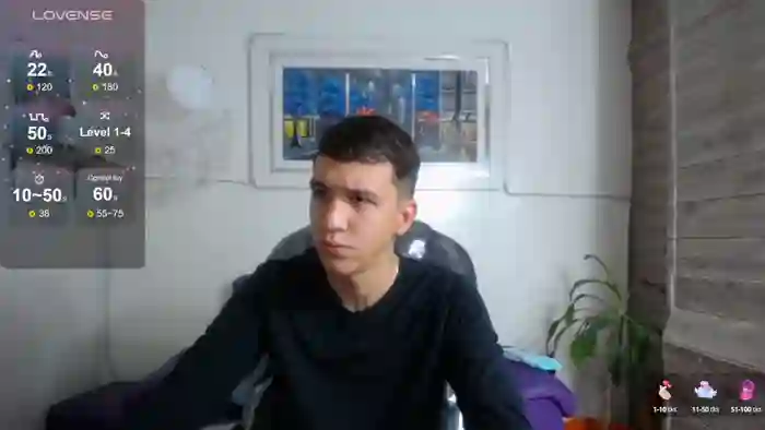 aaronthomas_