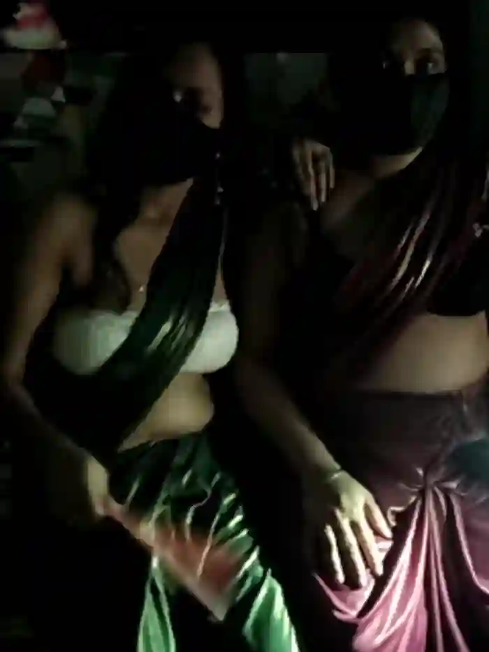 Indian_hotmilfs