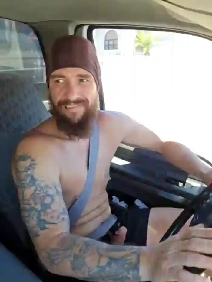 Armyexhibitionistveteran