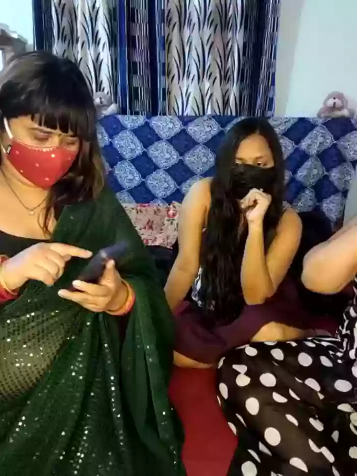 Indian_hotmilfs