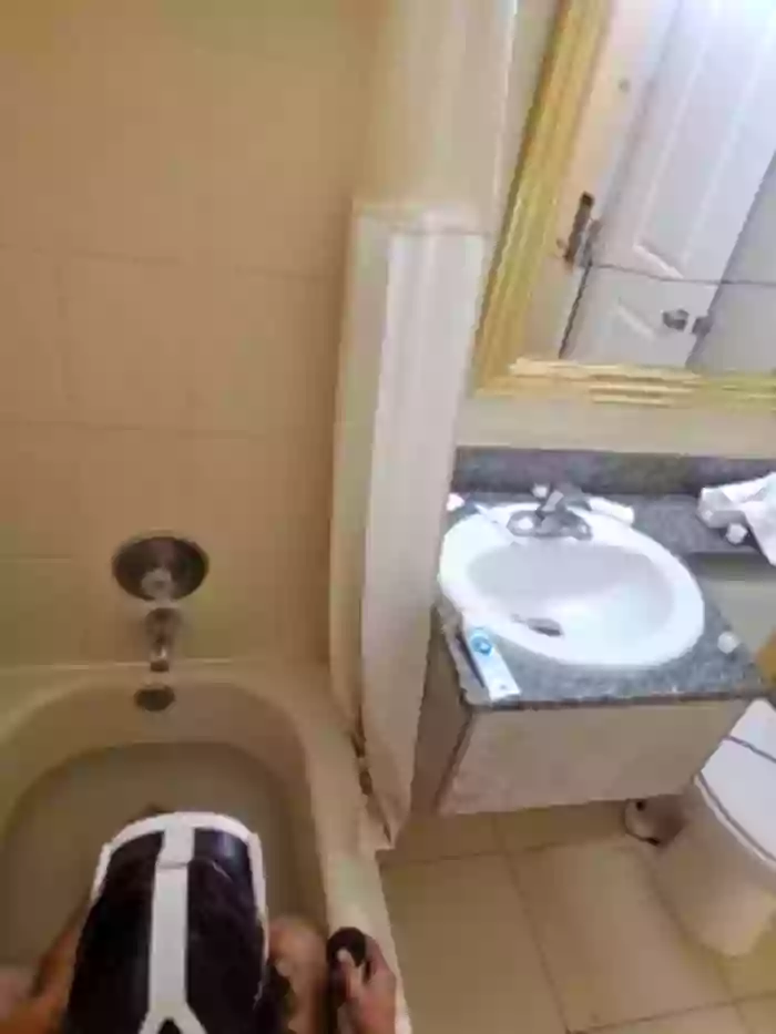 Armyexhibitionistveteran