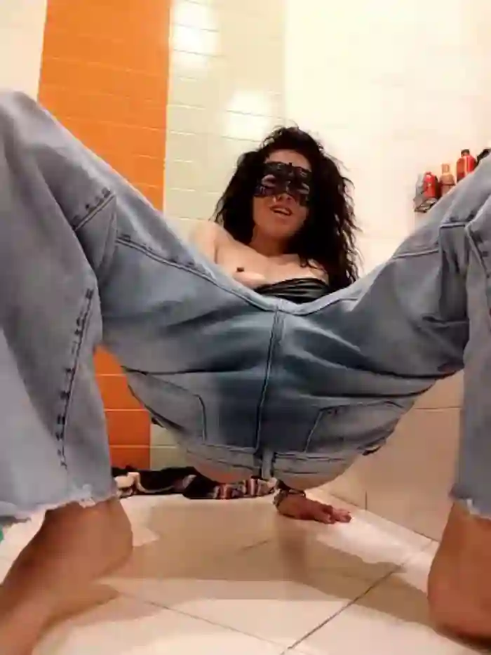 EmySkinny85