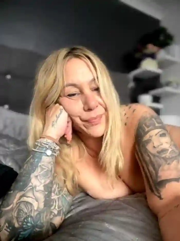 blondebitch2