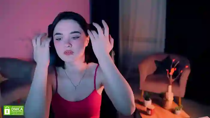 liana_kisses