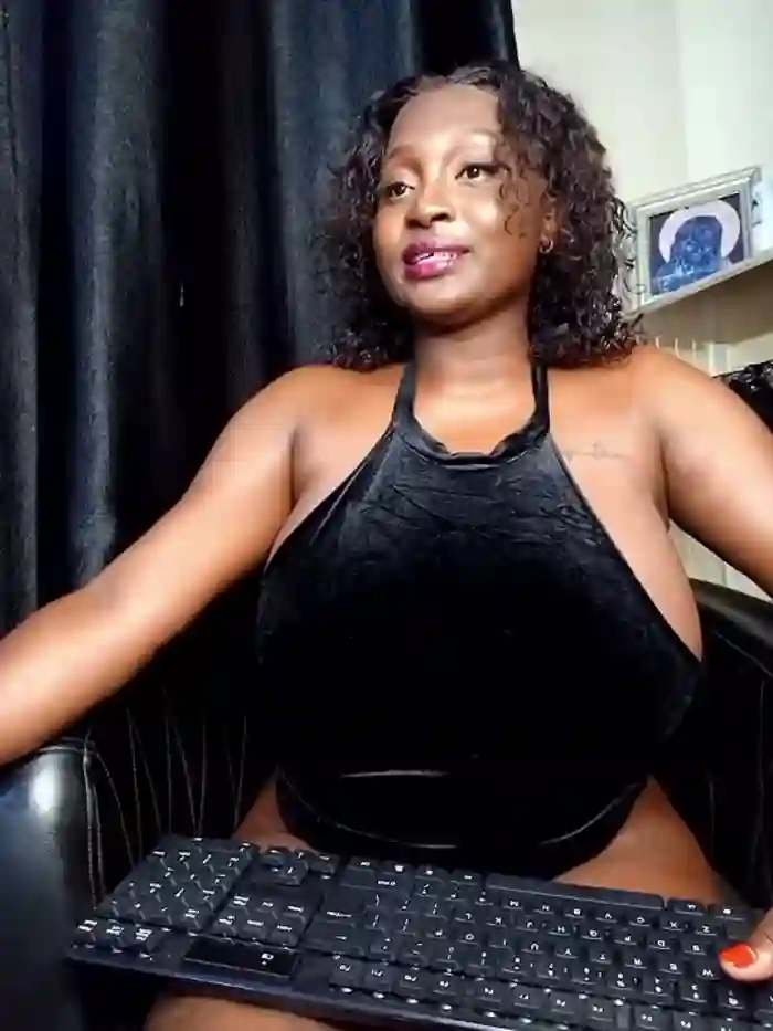 Iambombshell