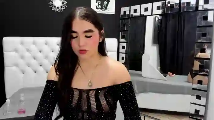 Naahomi