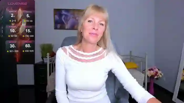 Anita_Tayson