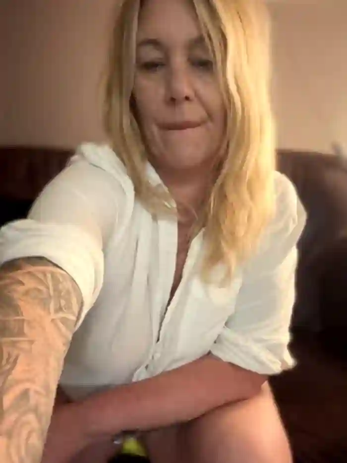 blondebitch2
